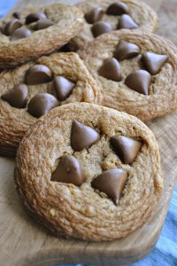 PB Cookie with Kisses