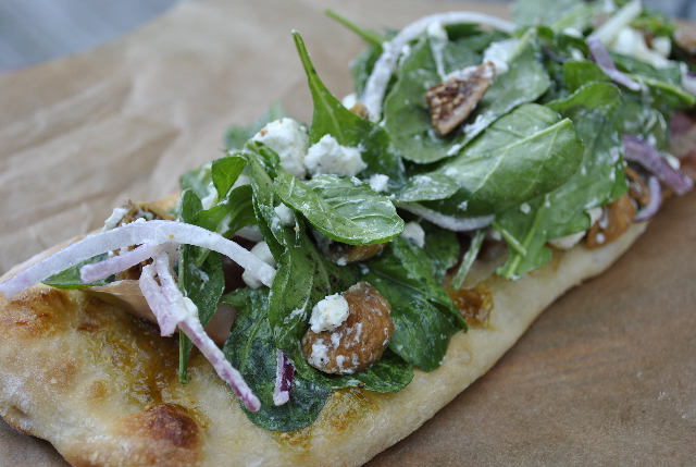 fig salad pizza