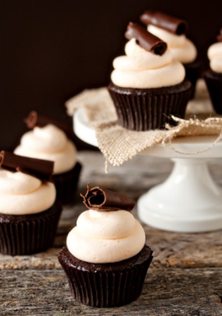 Jamie's Grand Marnier Cupcakes — Three Many Cooks