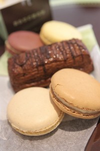 AmandaMacaroons(done)