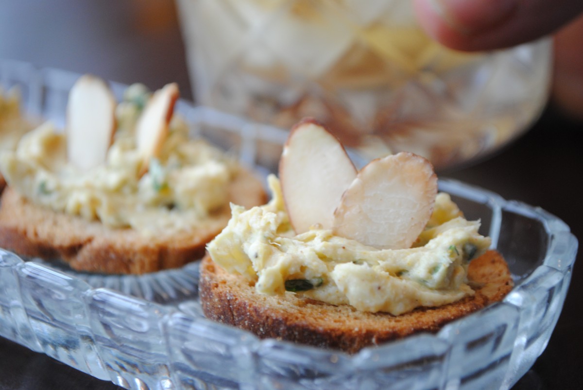 Curried Cream CheeseChutney Canapes — Three Many Cooks