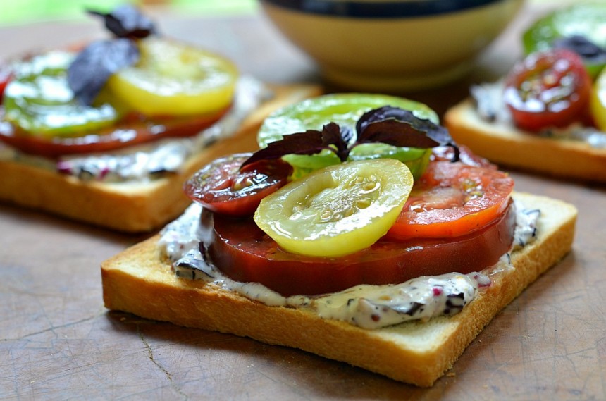 The Best Tomato Sandwich Ever