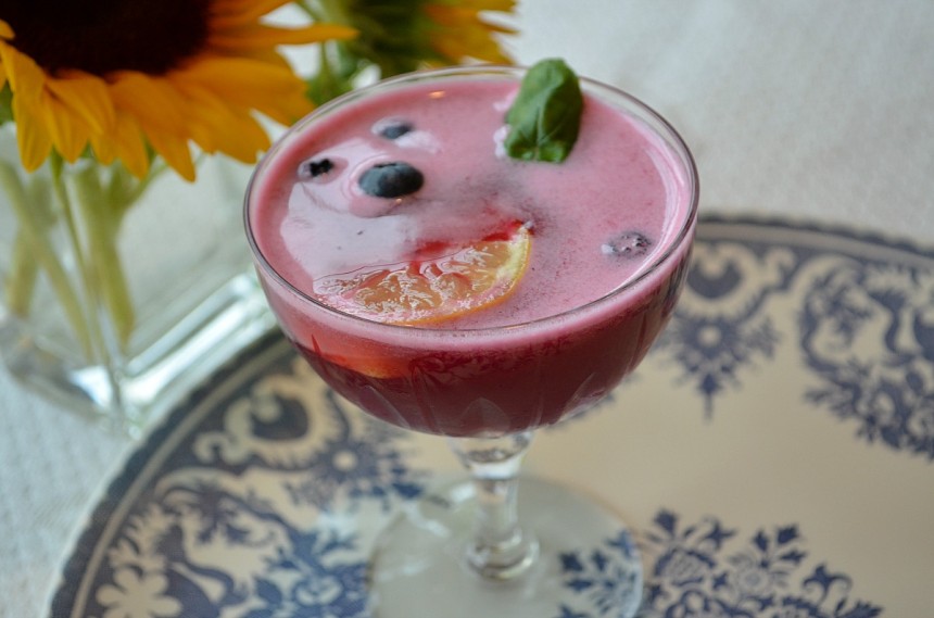 Blueberry Lemon Basil Cocktail