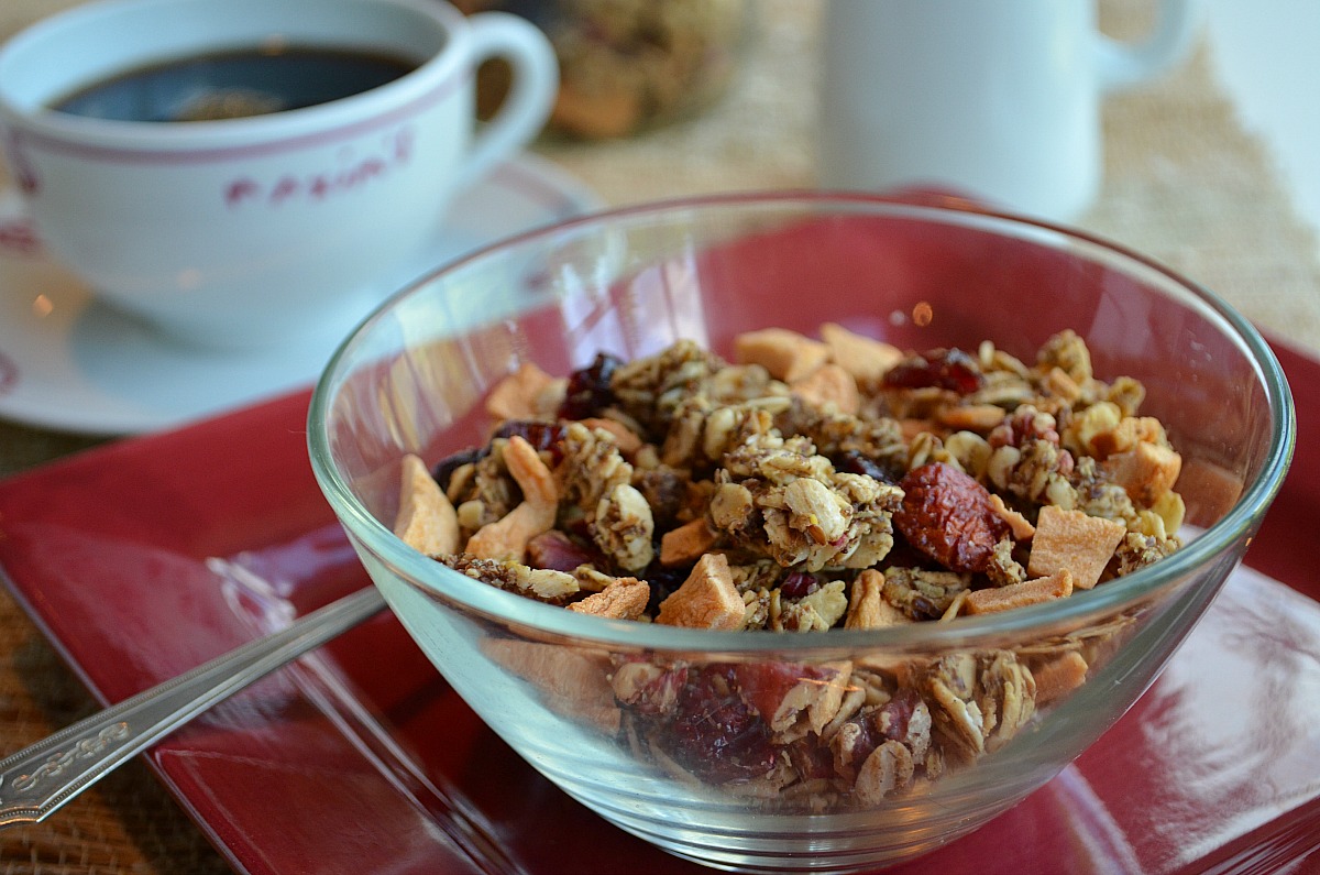 Maple Granola with Cranberries and Apples Maple Granola with Cranberries and Apples